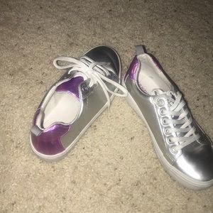 Silver cool girl sneakers